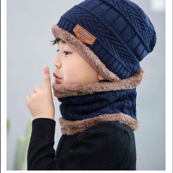 Kids 2-Pieces Winter Beanie Hat Scarf Set Brand New - Picture 10 of 16